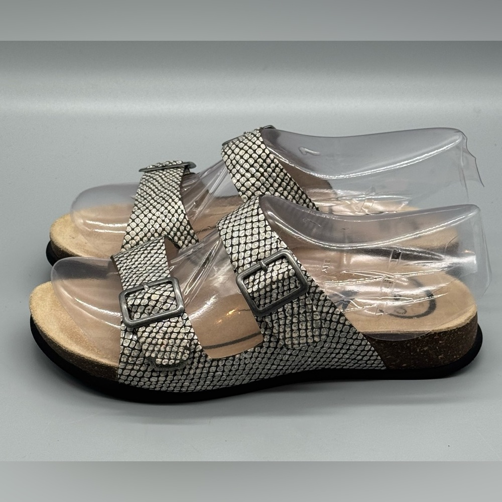 Abeo Blythe Double Buckle Strap Slip On Sandals Tan Silver Black Womans 6.5